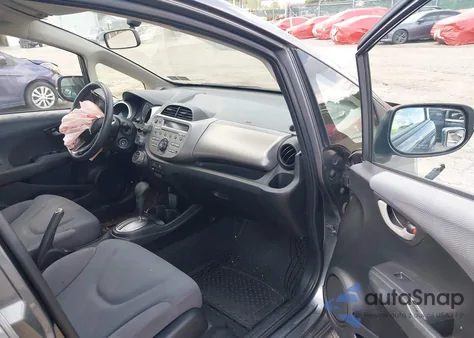 2012 Honda Fit z USA, uszkodzony, nr VIN JHMGE8H33CS001485